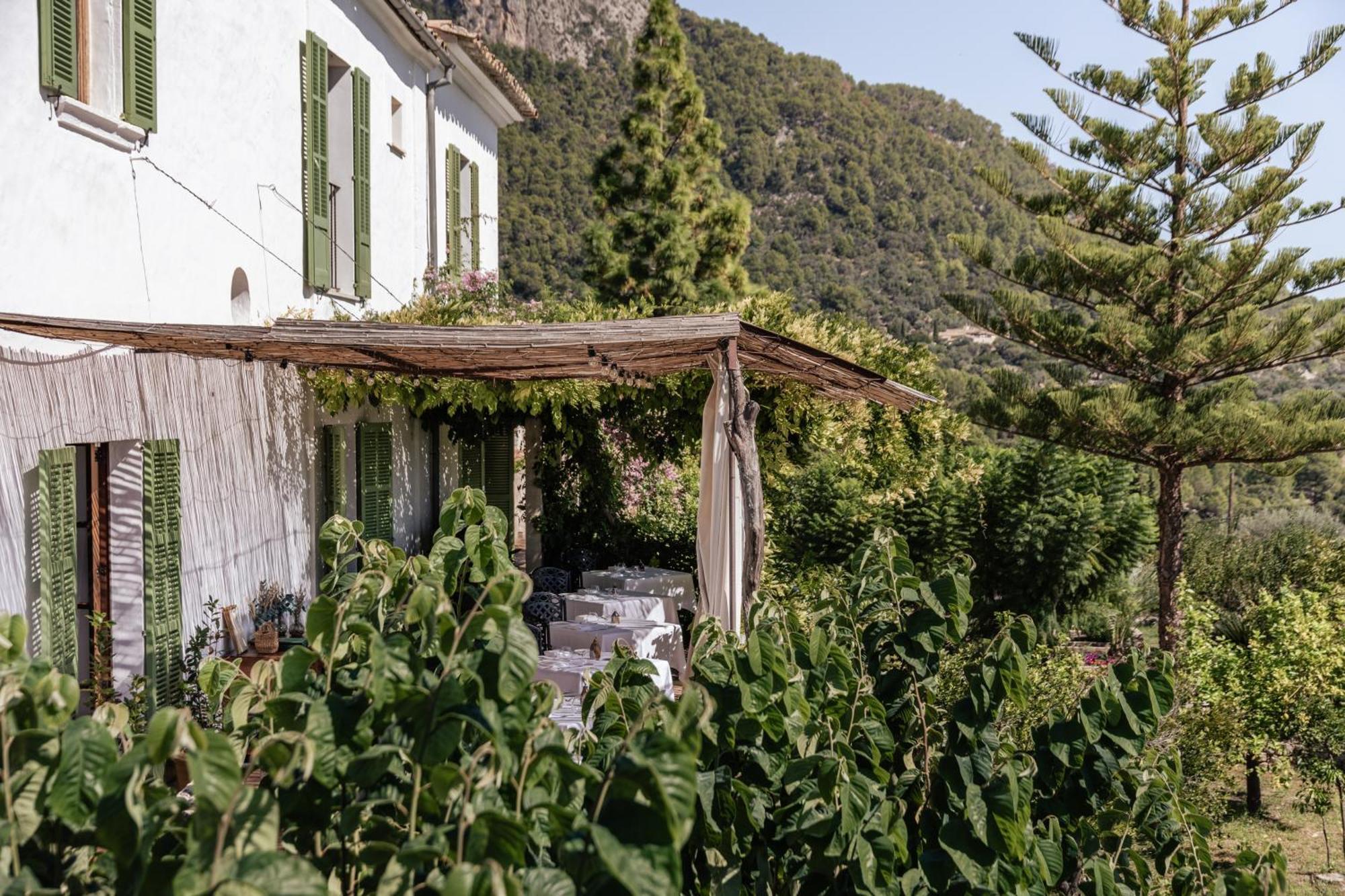 Hotel Beneit Binibona